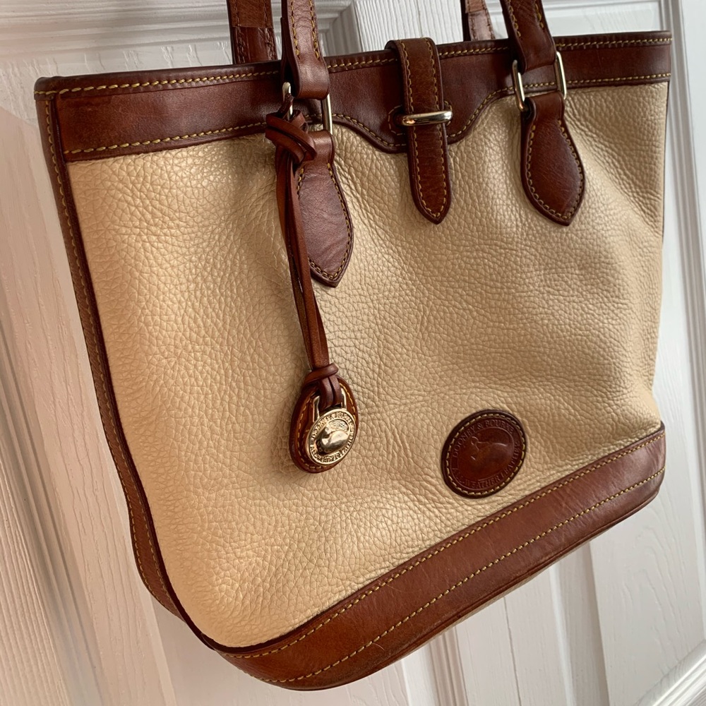 DOONEY & BOURKE TOTE